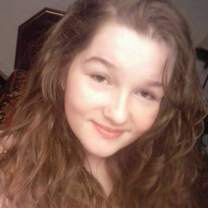 Meet your Posher, Gabrielle